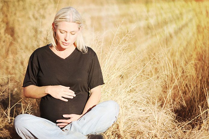 Mdłości w ciąży – przyczyny nudności i sposoby ich zwalczania