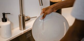 Czym charakteryzuje się ekologiczny płyn do mycia naczyń