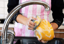 Mity o zmywarkach gastronomicznych Mity o zmywarkach gastronomicznych