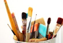 Czym najlepiej czesać kota? Czym najlepiej czesać kota?