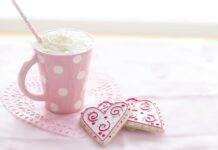 Czy kakao można zalać zimnym mlekiem? Czy kakao można zalać zimnym mlekiem?